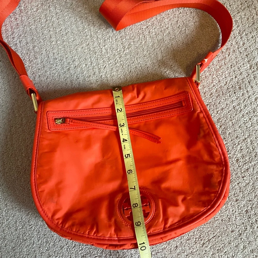 Tory Burch tory burch